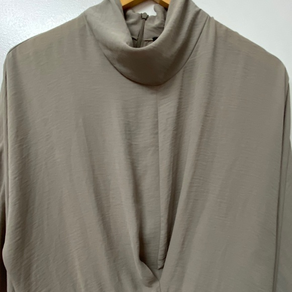 Dynamite Mock Neck Blouse - Picture 2 of 4